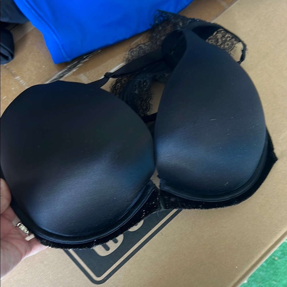 Victoria's Secret Black Lace Bra Intimates